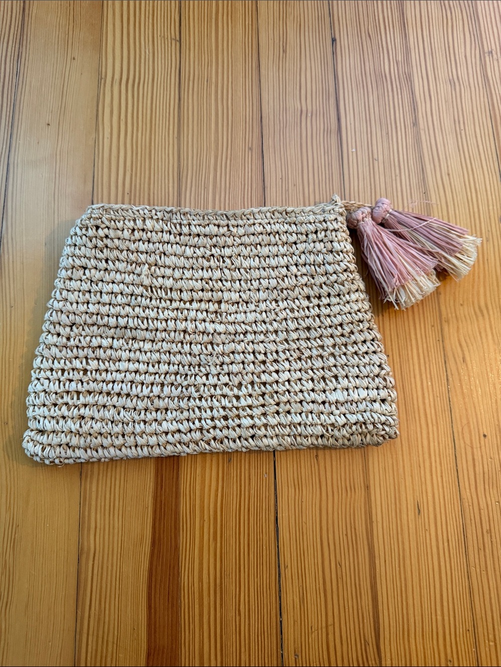 Aerin Raffia Heart Tassel Clutch - Pink - Picture 2 of 5